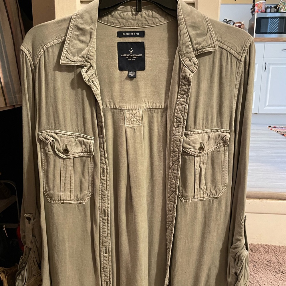 American Eagle button up.